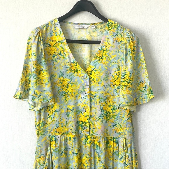 & Other Stories Flutter Sleeve Floral Midi Dress - Picture 6 of 15